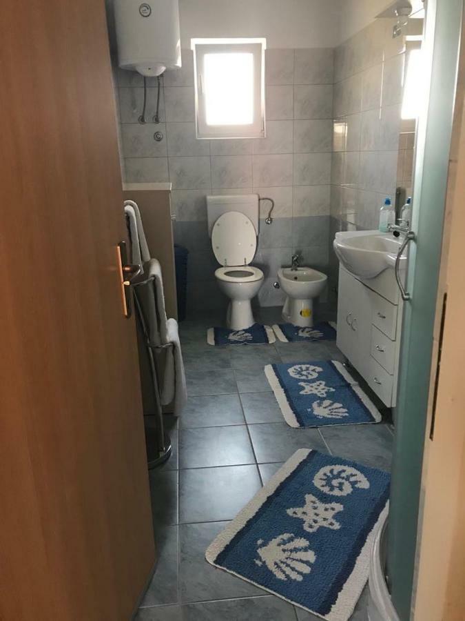 Apartmani Livk Debeljak Екстериор снимка