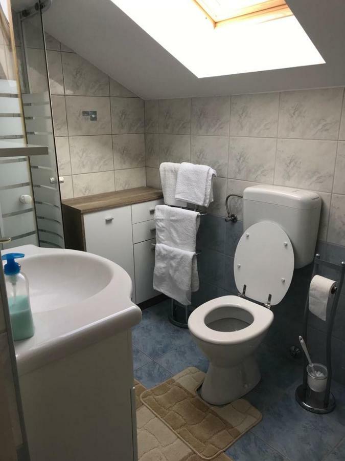 Apartmani Livk Debeljak Екстериор снимка